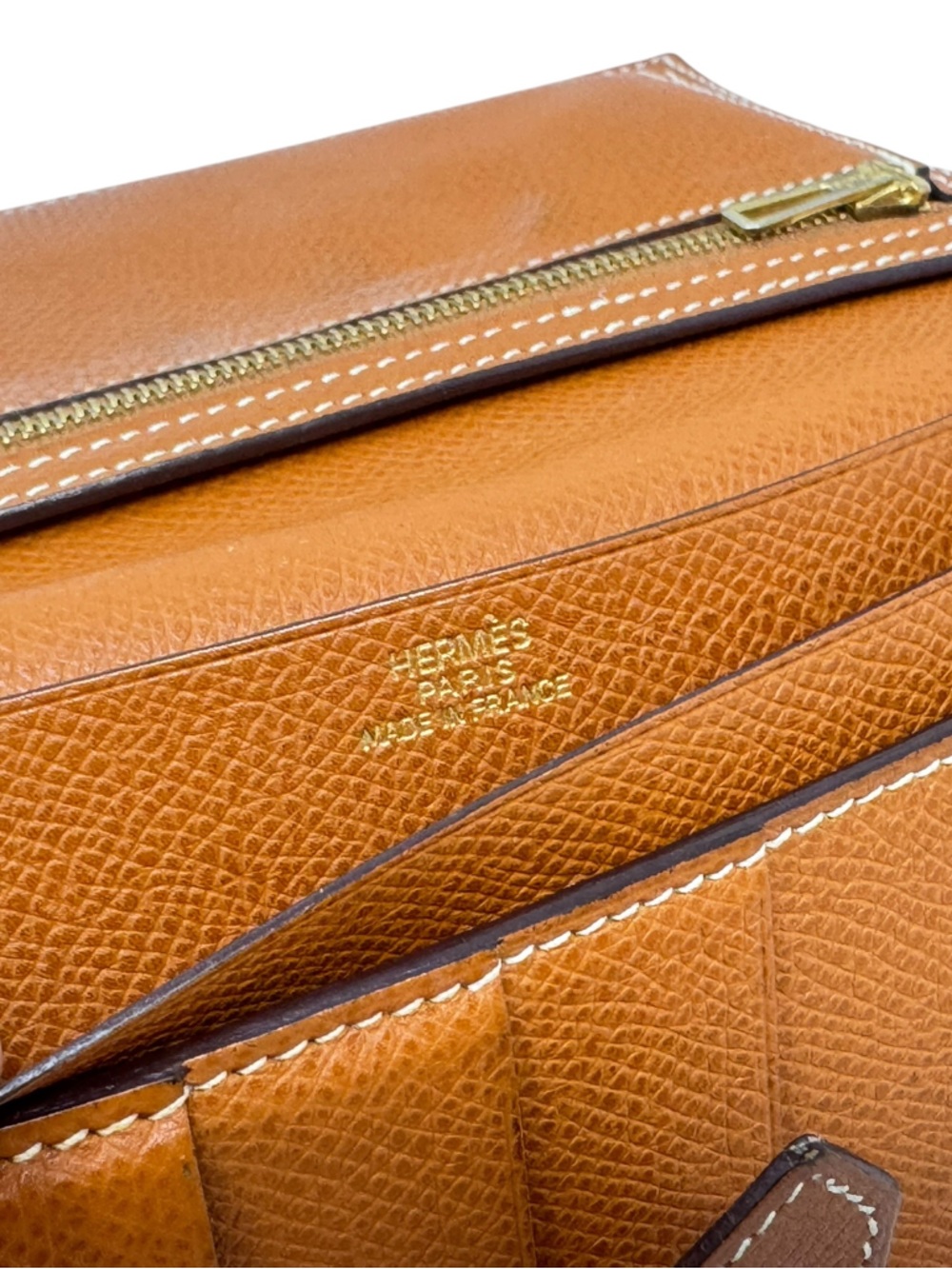 ✨🛍️ Hermes Brown Epsom Leather Bearn Wallet - Picture 5 of 7
